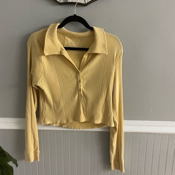 Aerie Pale Yellow Collared Ribbed Knit Cropped Long Sleeve Top Size XL - Picture 2 of 10